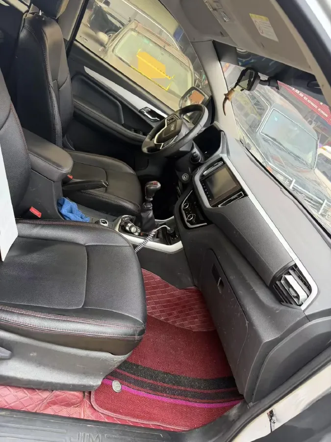 2020 Isuzu RE-MAX Jim 2.5T 150HP L4 6MT,autocango,china used car exporter,china ev exporter,chinese used car exporter,chinese used ev exporter