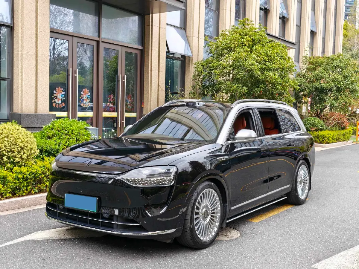 2024 AITO AITO M9 1.5T 152HP L4 REEV 52KWH,autocango,china used car exporter,china ev exporter,chinese used car exporter,chinese used ev exporter