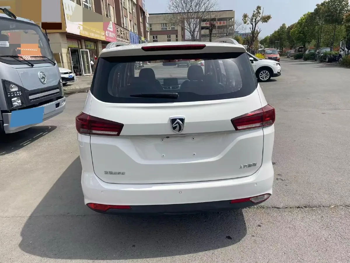 2018 BaoJun 360 1.5L 112HP L4 6MT,autocango,china used car exporter,china ev exporter,chinese used car exporter,chinese used ev exporter
