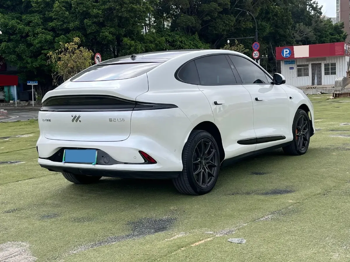 2023 IM LS6 BEV 71KWH,autocango,china used car exporter,china ev exporter,chinese used car exporter,chinese used ev exporter