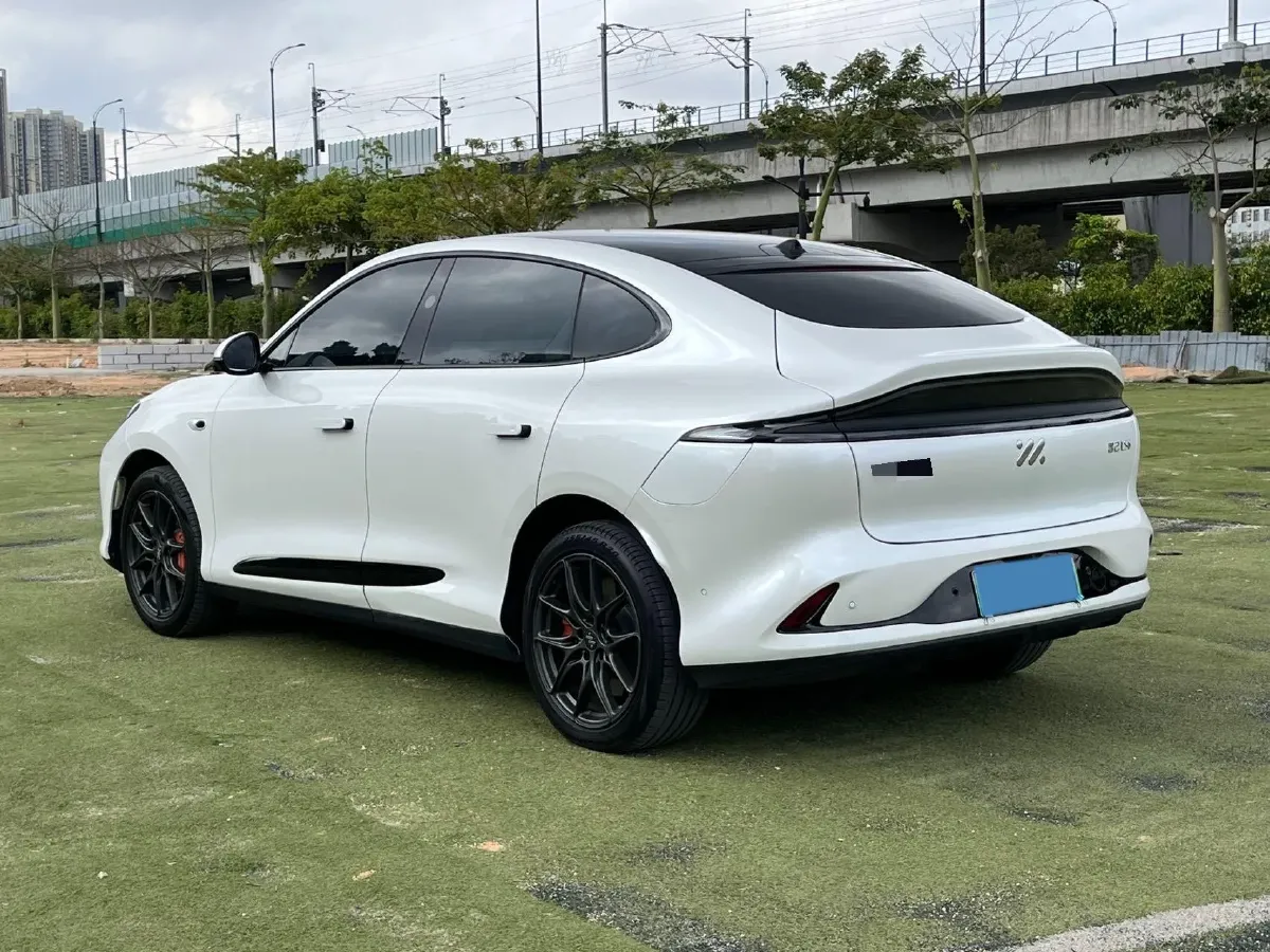2023 IM LS6 BEV 71KWH,autocango,china used car exporter,china ev exporter,chinese used car exporter,chinese used ev exporter