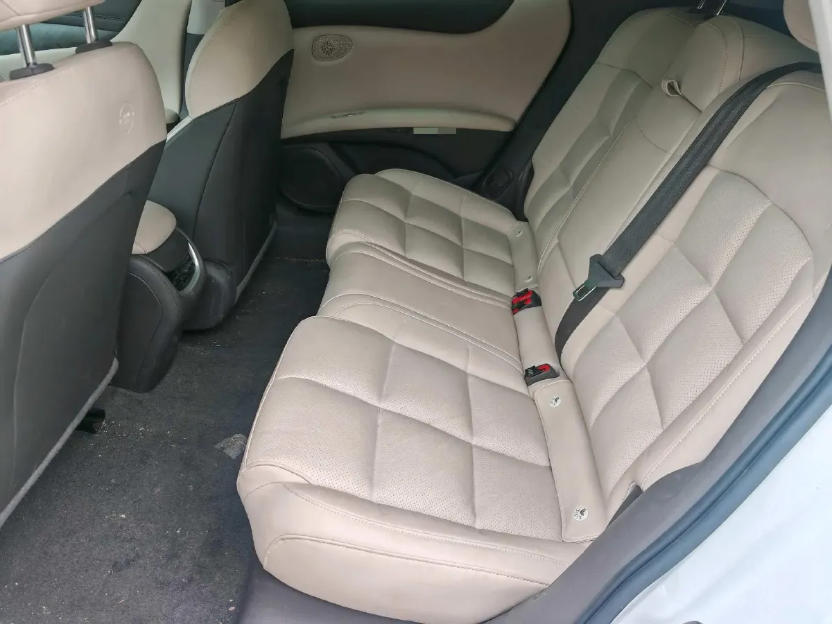 2025 IM L6 BEV,autocango,china used car exporter,china ev exporter,chinese used car exporter,chinese used ev exporter