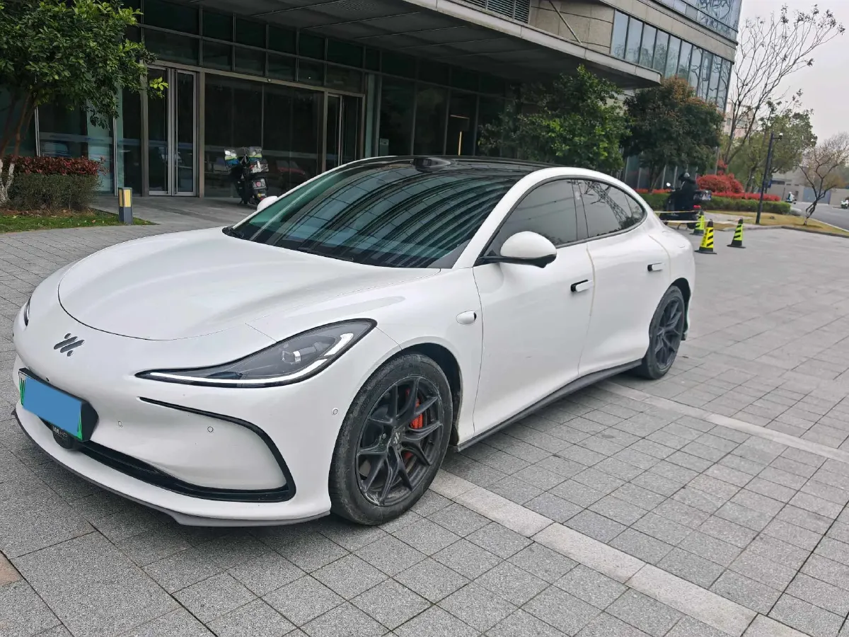 2025 IM L6 BEV,autocango,china used car exporter,china ev exporter,chinese used car exporter,chinese used ev exporter