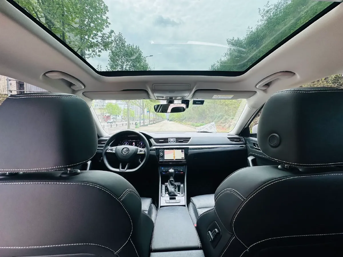 2019 Honda CR-V 2.0L 146HP L4 E-CVT Hybrid,autocango,china used car exporter,china ev exporter,chinese used car exporter,chinese used ev exporter