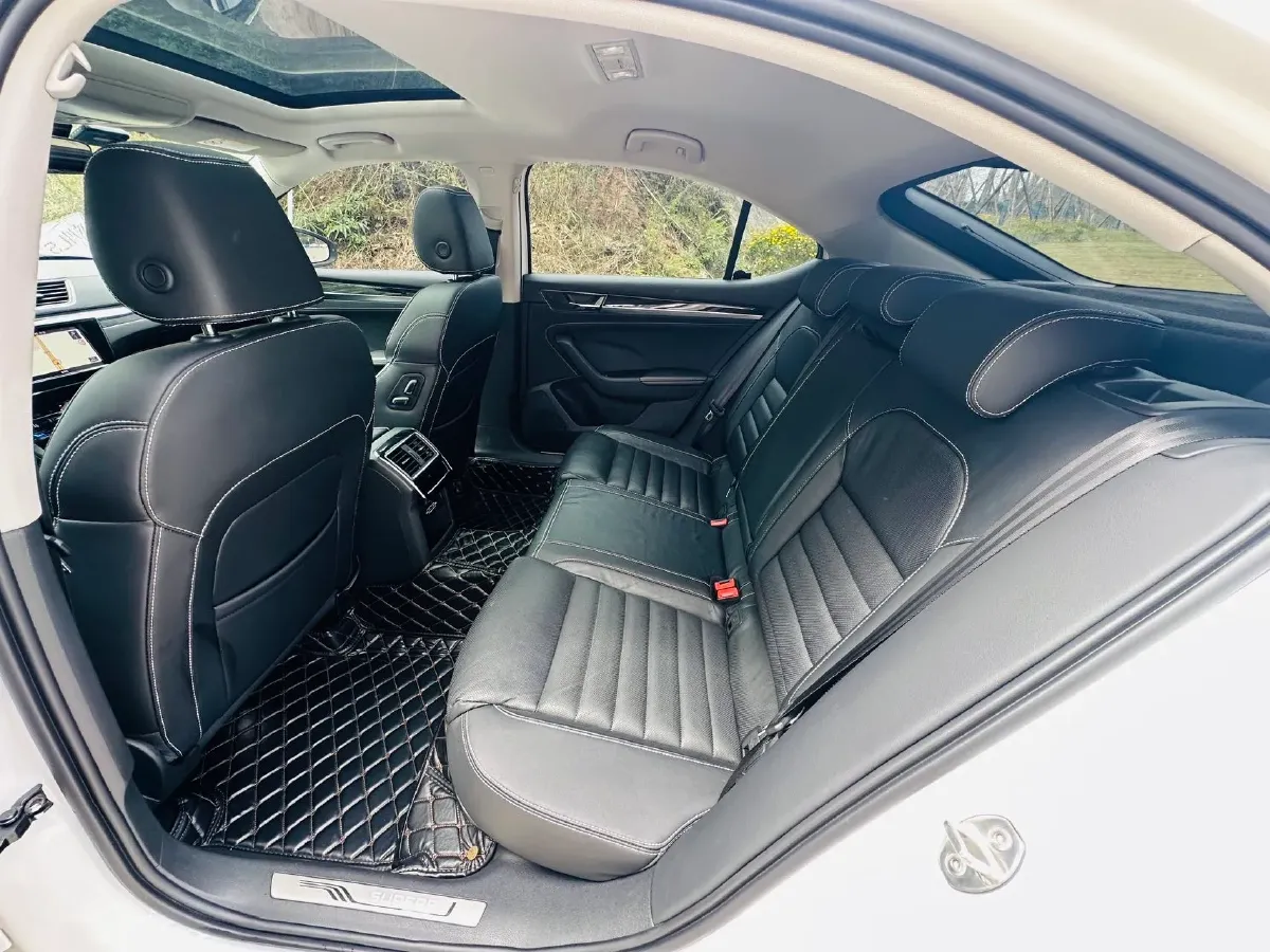 2019 Honda CR-V 2.0L 146HP L4 E-CVT Hybrid,autocango,china used car exporter,china ev exporter,chinese used car exporter,chinese used ev exporter