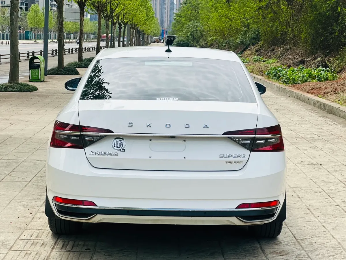 2019 Honda CR-V 2.0L 146HP L4 E-CVT Hybrid,autocango,china used car exporter,china ev exporter,chinese used car exporter,chinese used ev exporter