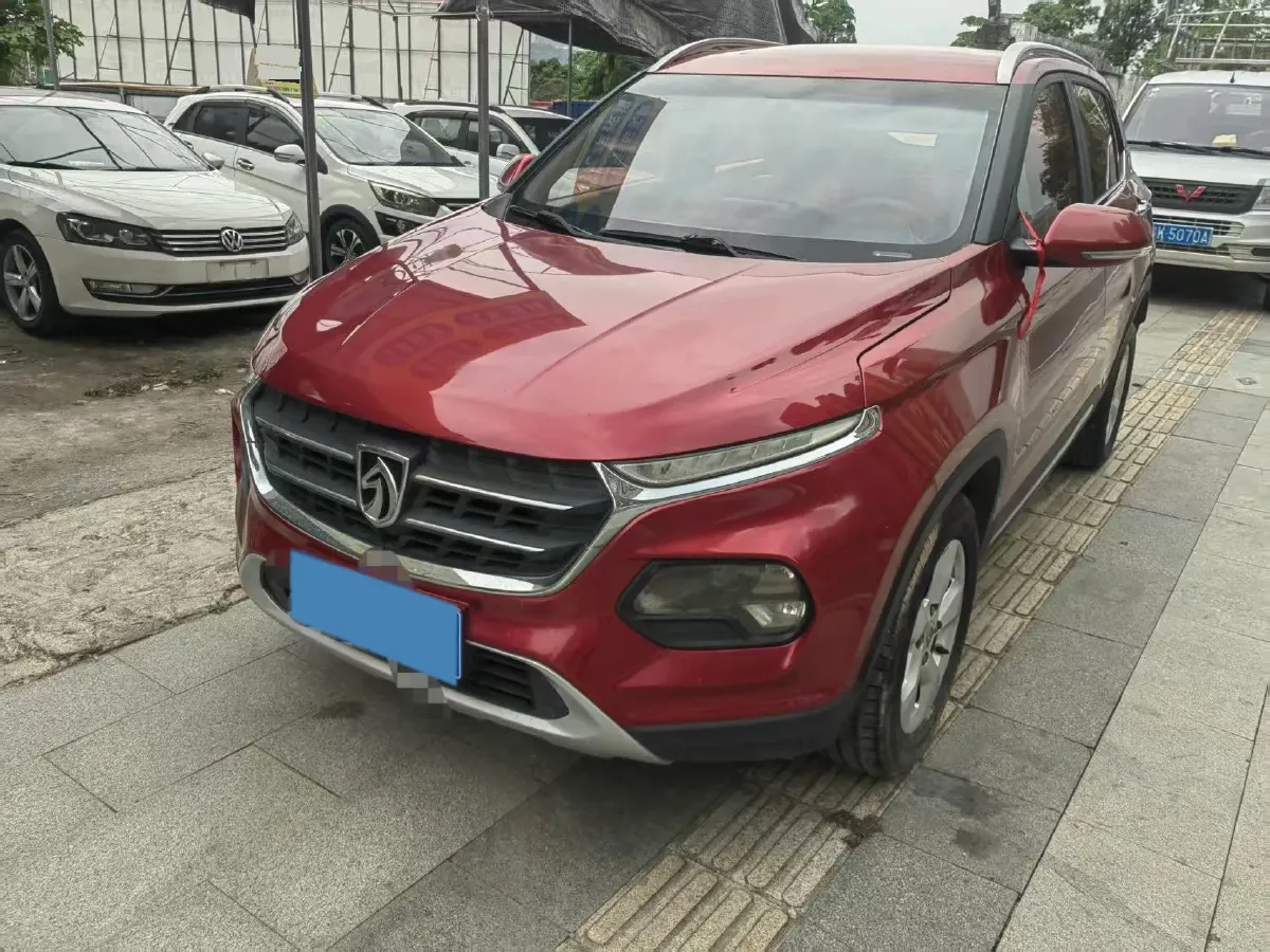 2017 BaoJun 510 1.5L 112HP L4 5AMT,autocango,china used car exporter,china ev exporter,chinese used car exporter,chinese used ev exporter