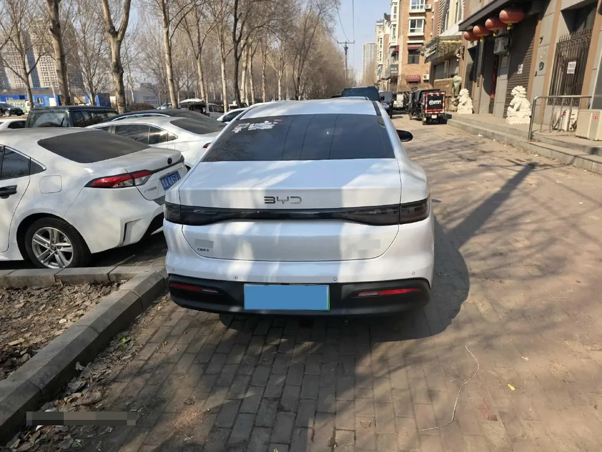 2025 BYD Seal05 DM-i 1.5L 101HP L4 E-CVT PHEV 7.68KWH,autocango,china used car exporter,china ev exporter,chinese used car exporter,chinese used ev exporter
