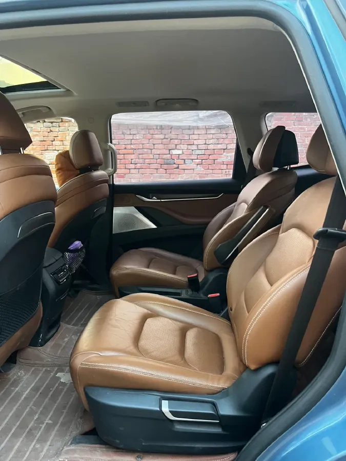 2017 MAXUS D90 2.0T 224HP L4 6AT,autocango,china used car exporter,china ev exporter,chinese used car exporter,chinese used ev exporter