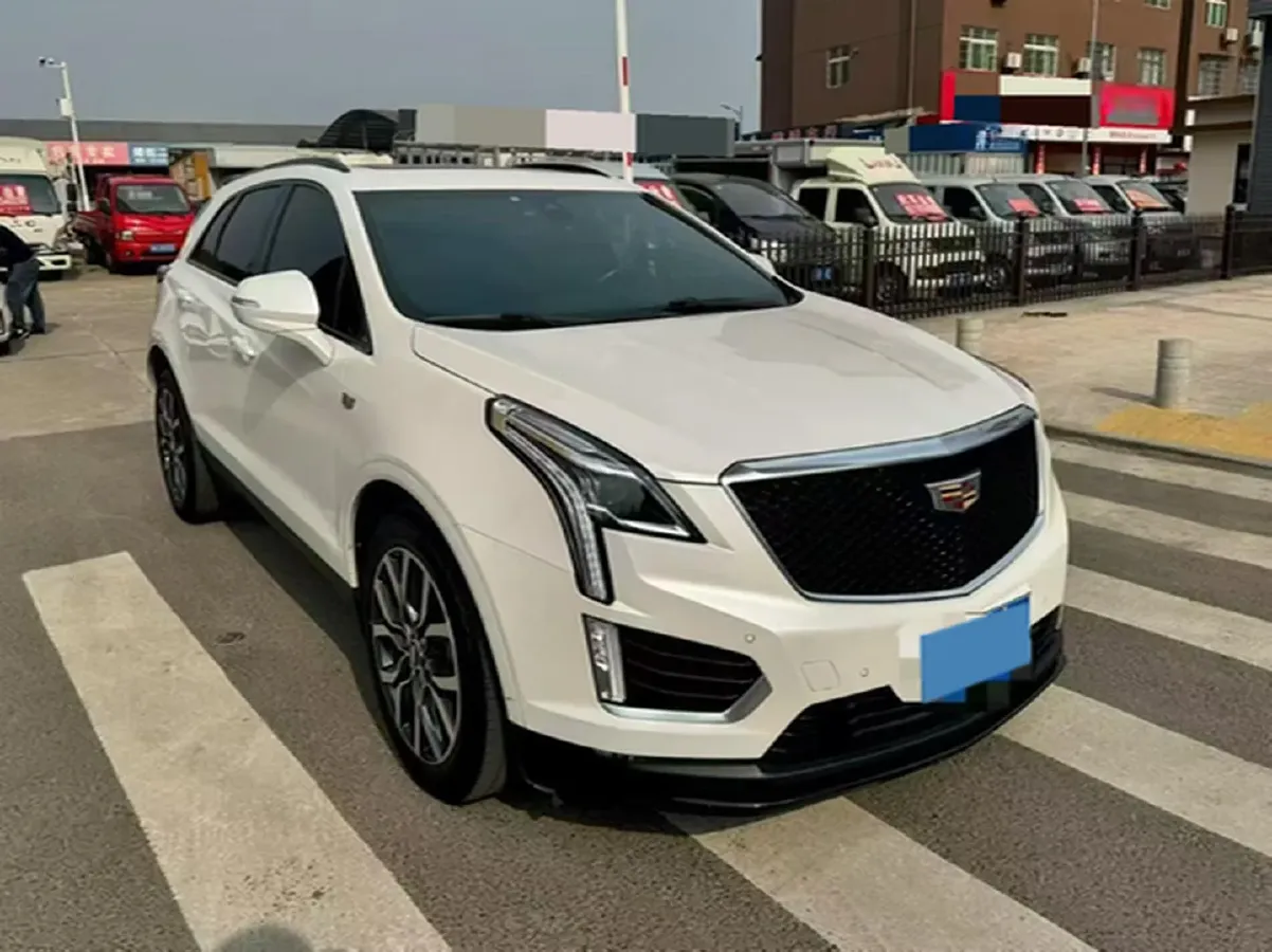 2022 Cadillac XT5 2.0T 237HP L4 9AT,autocango,china used car exporter,china ev exporter,chinese used car exporter,chinese used ev exporter