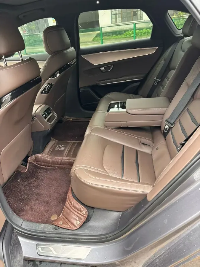 2020 WEY VV7 2.0T 227HP L4 7DCT PHEV,autocango,china used car exporter,china ev exporter,chinese used car exporter,chinese used ev exporter