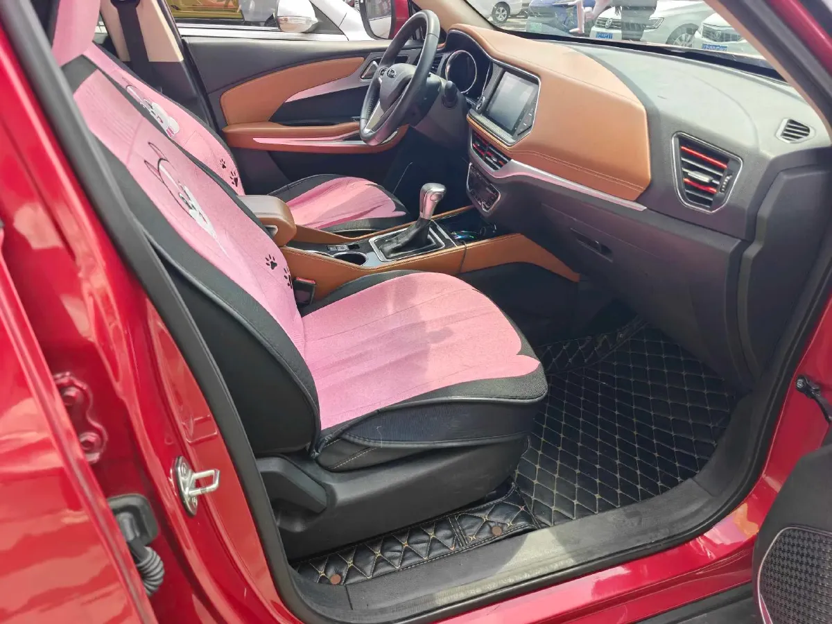 2018 Zotye T300 1.5L 112HP L4 CVT,autocango,china used car exporter,china ev exporter,chinese used car exporter,chinese used ev exporter