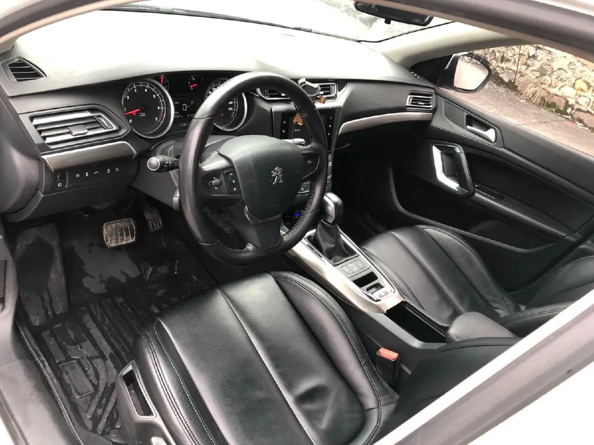 2018 Peugeot 408 1.6T 167HP L4 6AT,autocango,china used car exporter,china ev exporter,chinese used car exporter,chinese used ev exporter