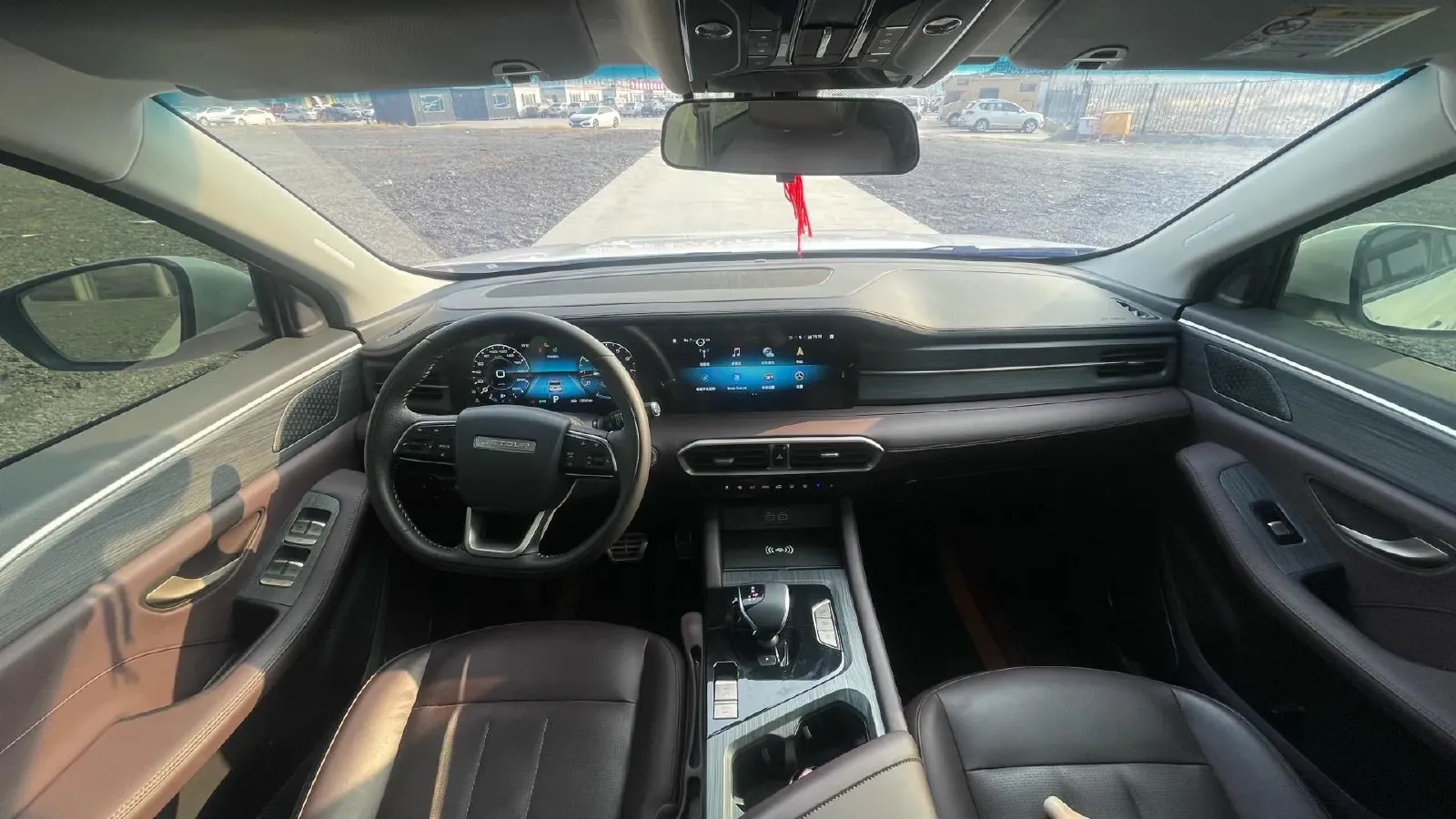 2024 Jetour X90 Plus 1.6T 197HP L4 7DCT,autocango,china used car exporter,china ev exporter,chinese used car exporter,chinese used ev exporter