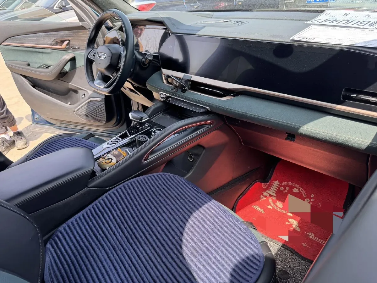 2021 Geely Monjaro 2.0T 218HP L4 7DCT,autocango,china used car exporter,china ev exporter,chinese used car exporter,chinese used ev exporter