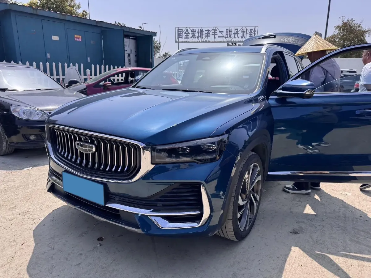 2021 Geely Monjaro 2.0T 218HP L4 7DCT,autocango,china used car exporter,china ev exporter,chinese used car exporter,chinese used ev exporter