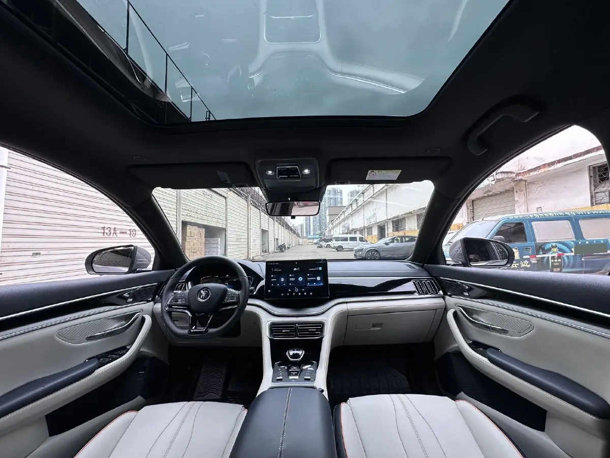 2021 Geely JiaJi 1.5T 177HP L3 7DCT PHEV 11.3KWH,autocango,china used car exporter,china ev exporter,chinese used car exporter,chinese used ev exporter