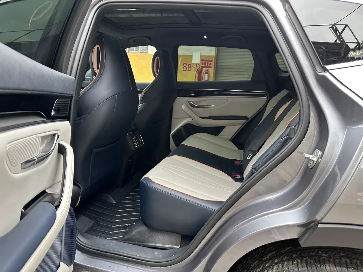 2021 Geely JiaJi 1.5T 177HP L3 7DCT PHEV 11.3KWH,autocango,china used car exporter,china ev exporter,chinese used car exporter,chinese used ev exporter