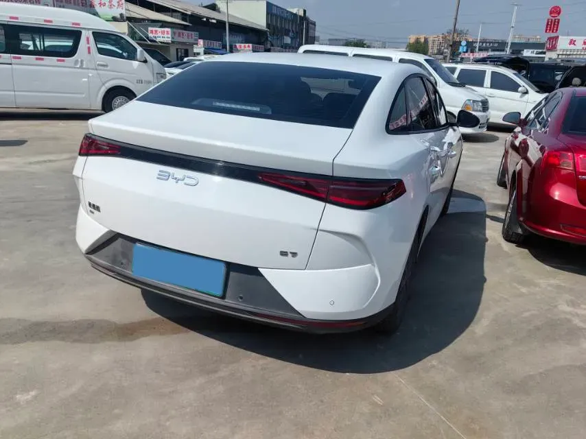2025 BYD e7 BEV,autocango,china used car exporter,china ev exporter,chinese used car exporter,chinese used ev exporter