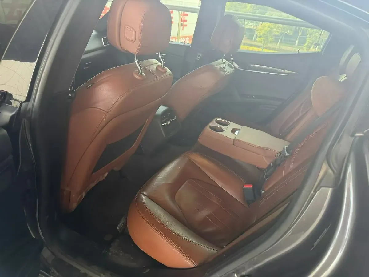 2017 Maserati Ghibli 3.0T 350HP V6 8AT,autocango,china used car exporter,china ev exporter,chinese used car exporter,chinese used ev exporter