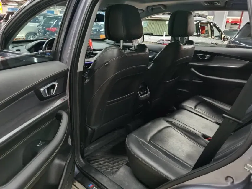 2022 Chery Tiggo 8 Plus 2.0T 254HP L4 7DCT,autocango,china used car exporter,china ev exporter,chinese used car exporter,chinese used ev exporter