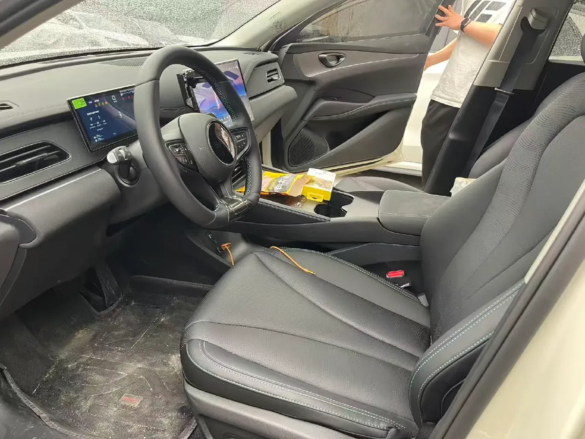 2026 BYD Seal06 1.5L 101HP L4 E-CVT PHEV,autocango,china used car exporter,china ev exporter,chinese used car exporter,chinese used ev exporter