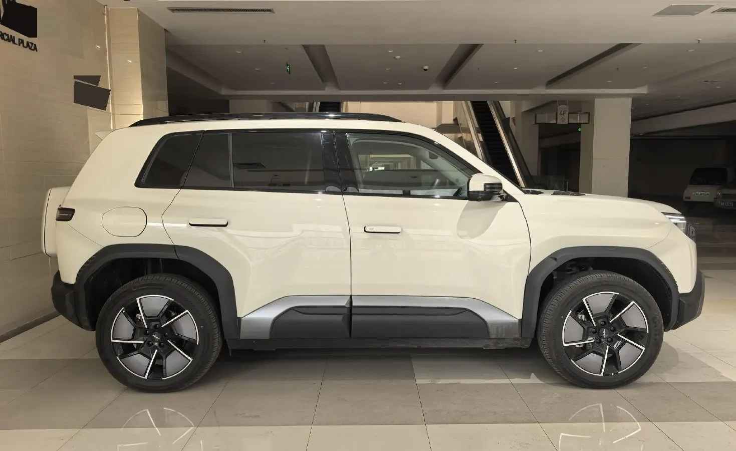 2025 FangChengBao Tai 3 BEV,autocango,china used car exporter,china ev exporter,chinese used car exporter,chinese used ev exporter