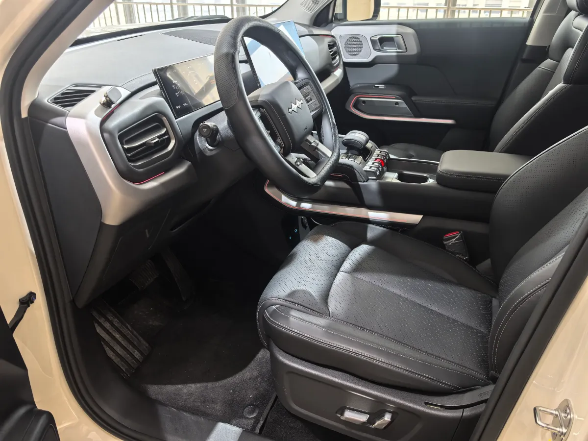 2025 FangChengBao Tai 3 BEV,autocango,china used car exporter,china ev exporter,chinese used car exporter,chinese used ev exporter