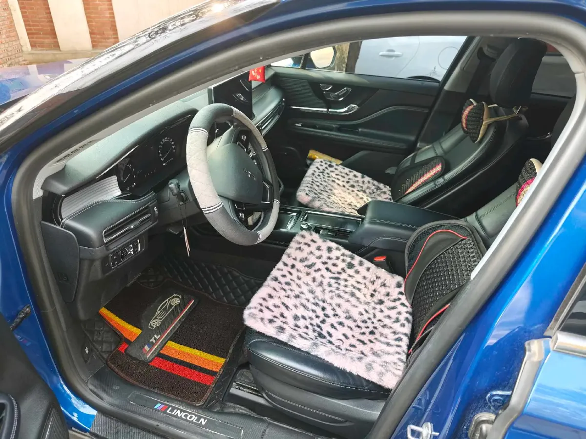 2020 Lincoln Corsair 2.0T 245HP L4 8AT,autocango,china used car exporter,china ev exporter,chinese used car exporter,chinese used ev exporter