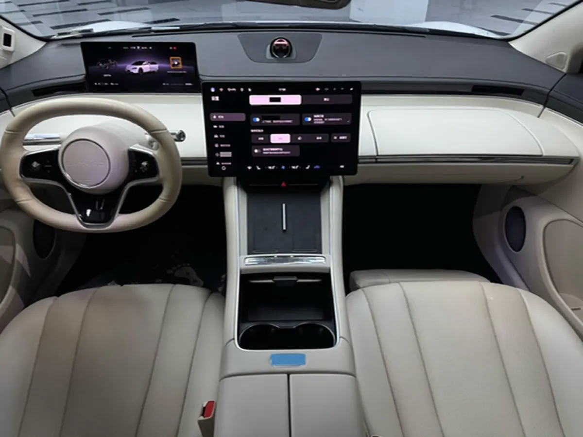 2024 Luxeed S7 BEV 82KWH,autocango,china used car exporter,china ev exporter,chinese used car exporter,chinese used ev exporter