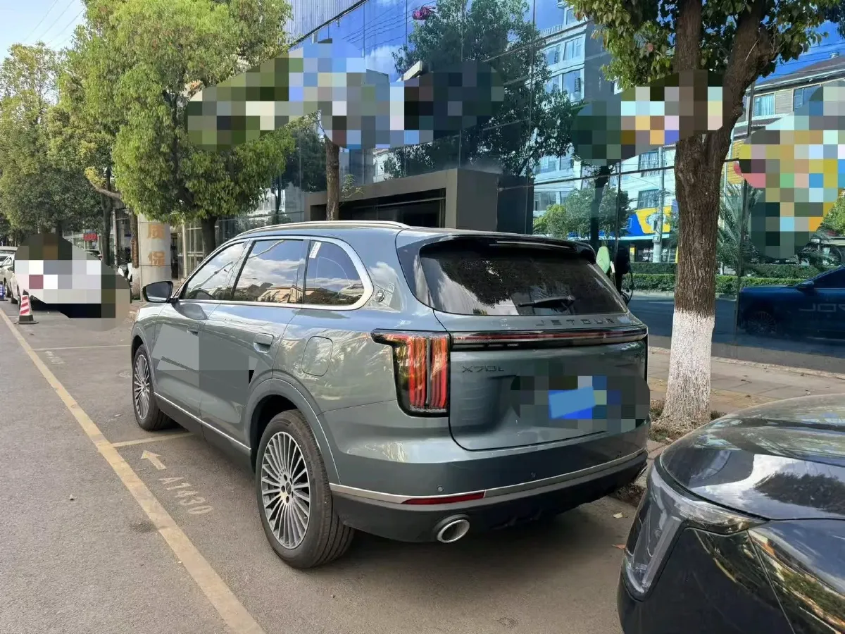2025 Jetour X70 Plus 1.5T 156HP L4 CVT,autocango,china used car exporter,china ev exporter,chinese used car exporter,chinese used ev exporter