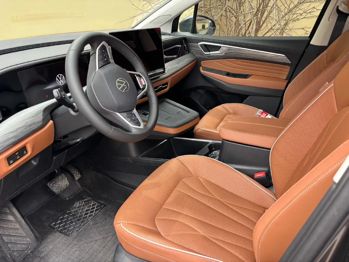 2026 Volkswagen Talagon 2.0T 272HP L4 7DCT,autocango,china used car exporter,china ev exporter,chinese used car exporter,chinese used ev exporter