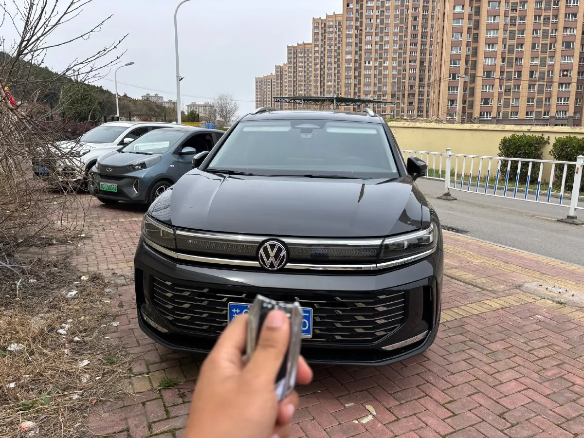 2026 Volkswagen Talagon 2.0T 272HP L4 7DCT,autocango,china used car exporter,china ev exporter,chinese used car exporter,chinese used ev exporter