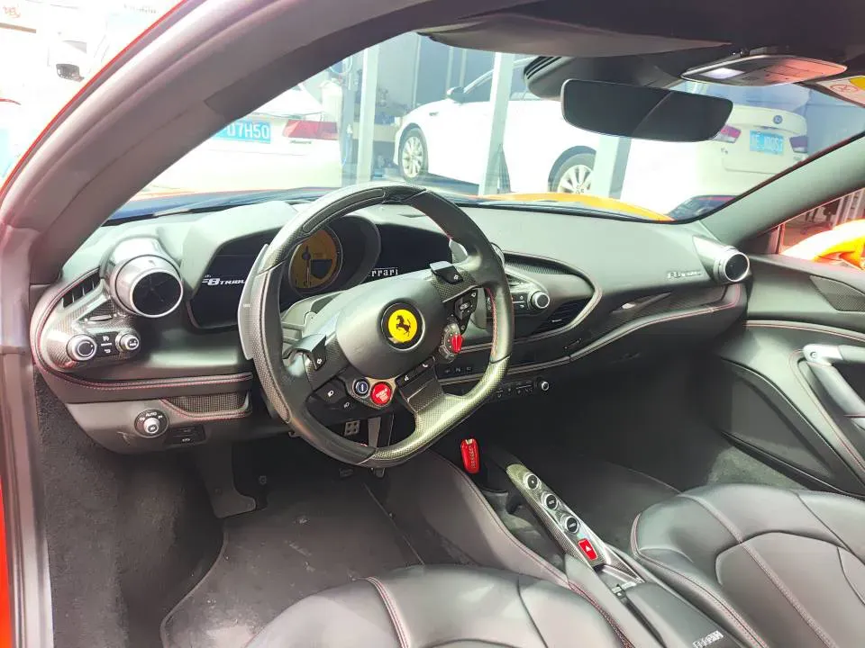 2019 Aston Martin DB11 5.2T 639HP V12 8AT,autocango,china used car exporter,china ev exporter,chinese used car exporter,chinese used ev exporter