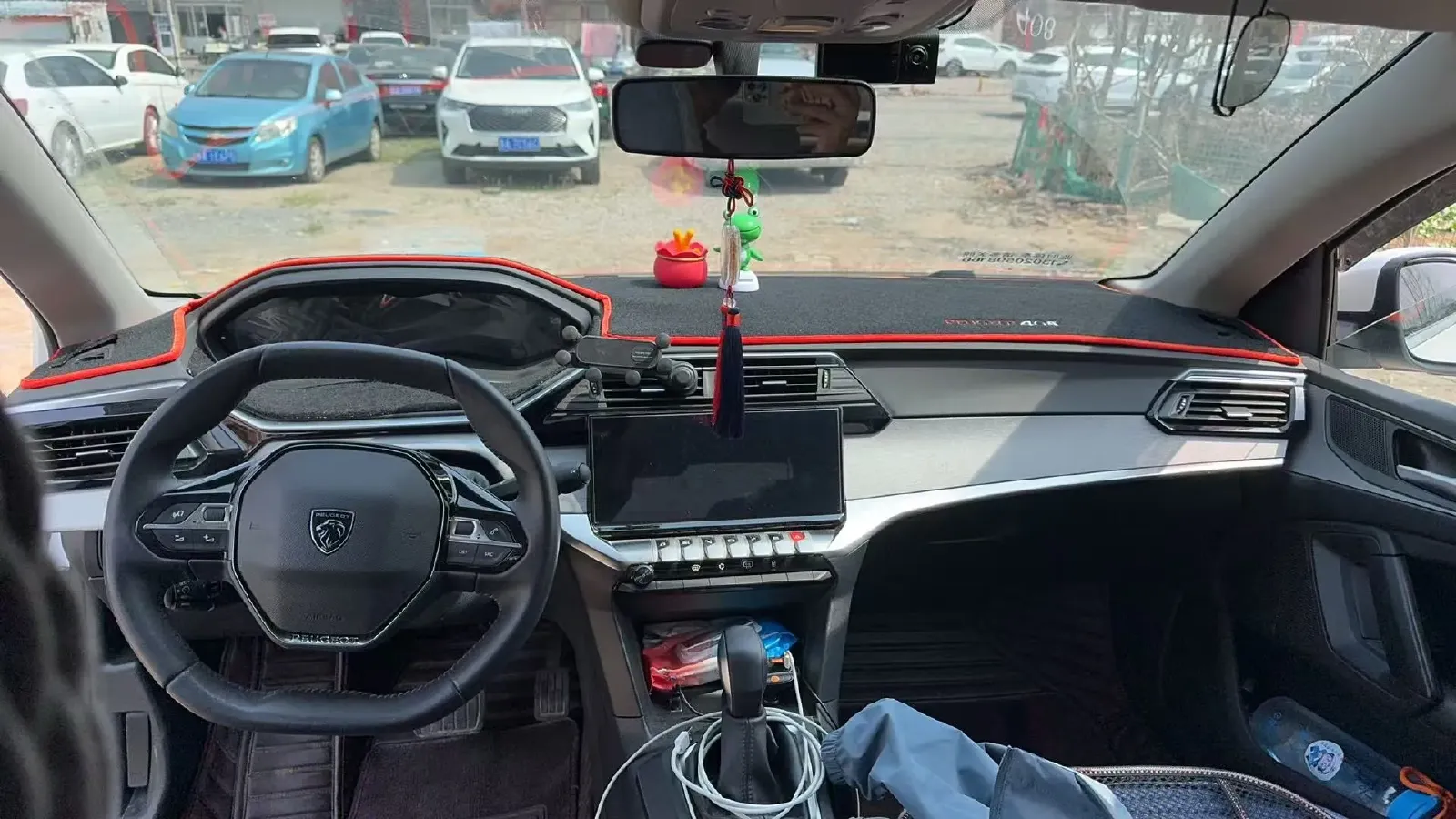 2022 Peugeot 408 1.6T 170HP L4 6AT,autocango,china used car exporter,china ev exporter,chinese used car exporter,chinese used ev exporter