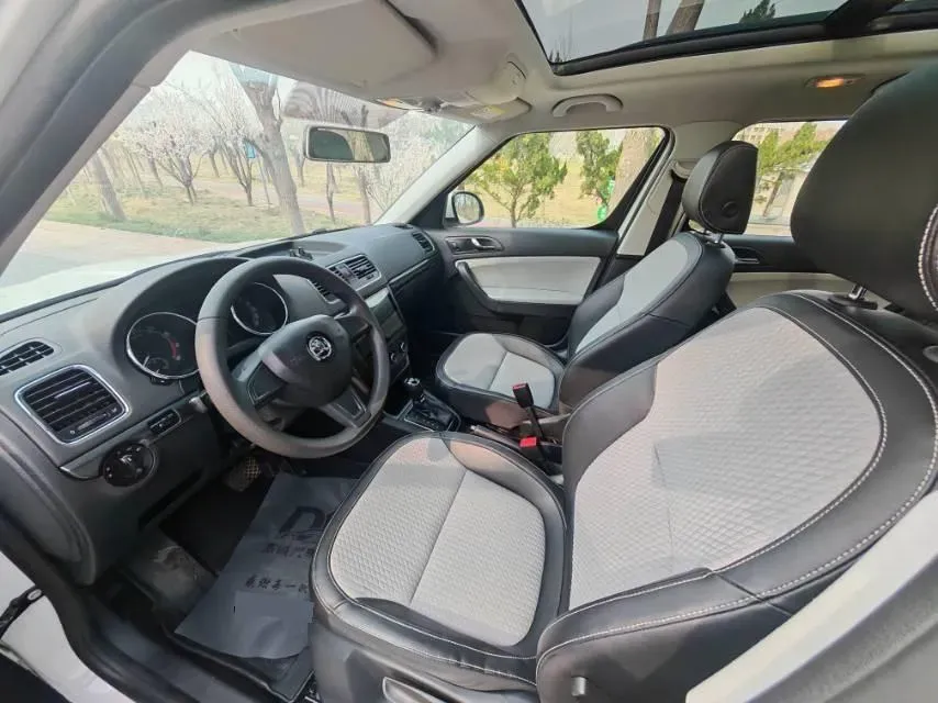 2017 Skoda Yeti 1.4T 150HP L4 7DCT,autocango,china used car exporter,china ev exporter,chinese used car exporter,chinese used ev exporter