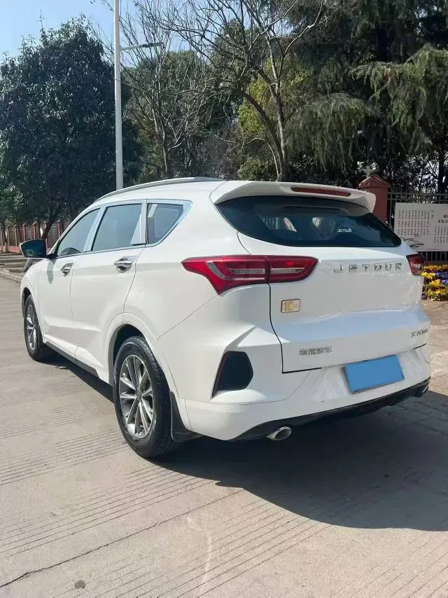 2020 Jetour X70 1.5T 156HP L4 6MT,autocango,china used car exporter,china ev exporter,chinese used car exporter,chinese used ev exporter