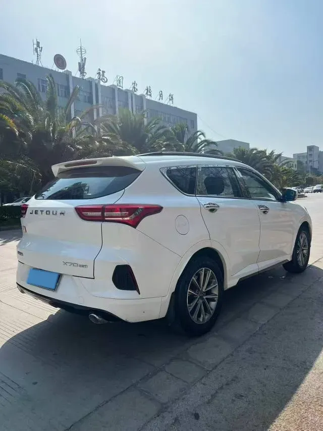 2020 Jetour X70 1.5T 156HP L4 6MT,autocango,china used car exporter,china ev exporter,chinese used car exporter,chinese used ev exporter