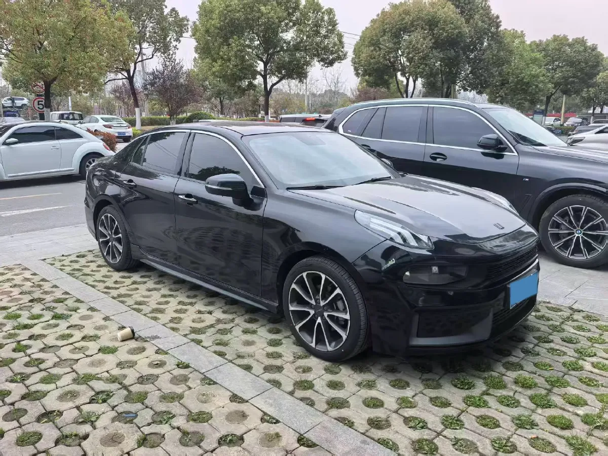 2019 Qoros 5 1.6T 197HP L4 7DCT,autocango,china used car exporter,china ev exporter,chinese used car exporter,chinese used ev exporter