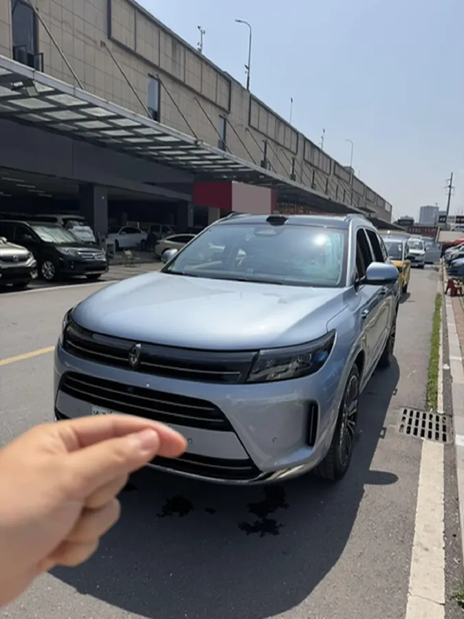 2024 AITO AITO M7 1.5T 152HP L4 REEV 40KWH,autocango,china used car exporter,china ev exporter,chinese used car exporter,chinese used ev exporter
