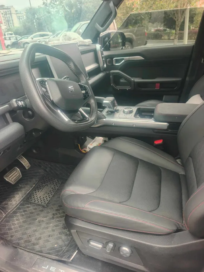 2023 Jetour Traveller 2.0T 254HP L4 7DCT,autocango,china used car exporter,china ev exporter,chinese used car exporter,chinese used ev exporter