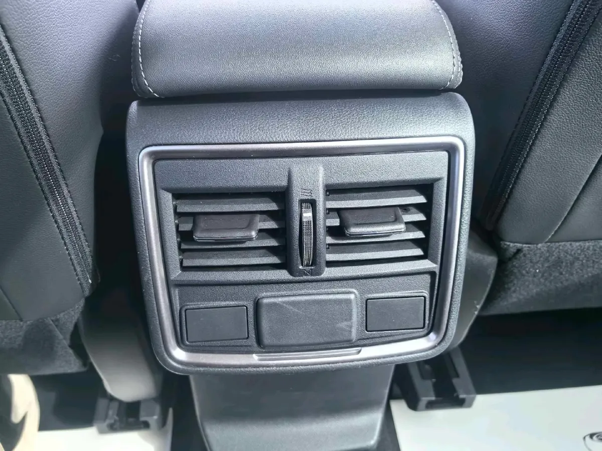 2021 Subaru Forester 2.0L 154HP H4 CVT,autocango,china used car exporter,china ev exporter,chinese used car exporter,chinese used ev exporter