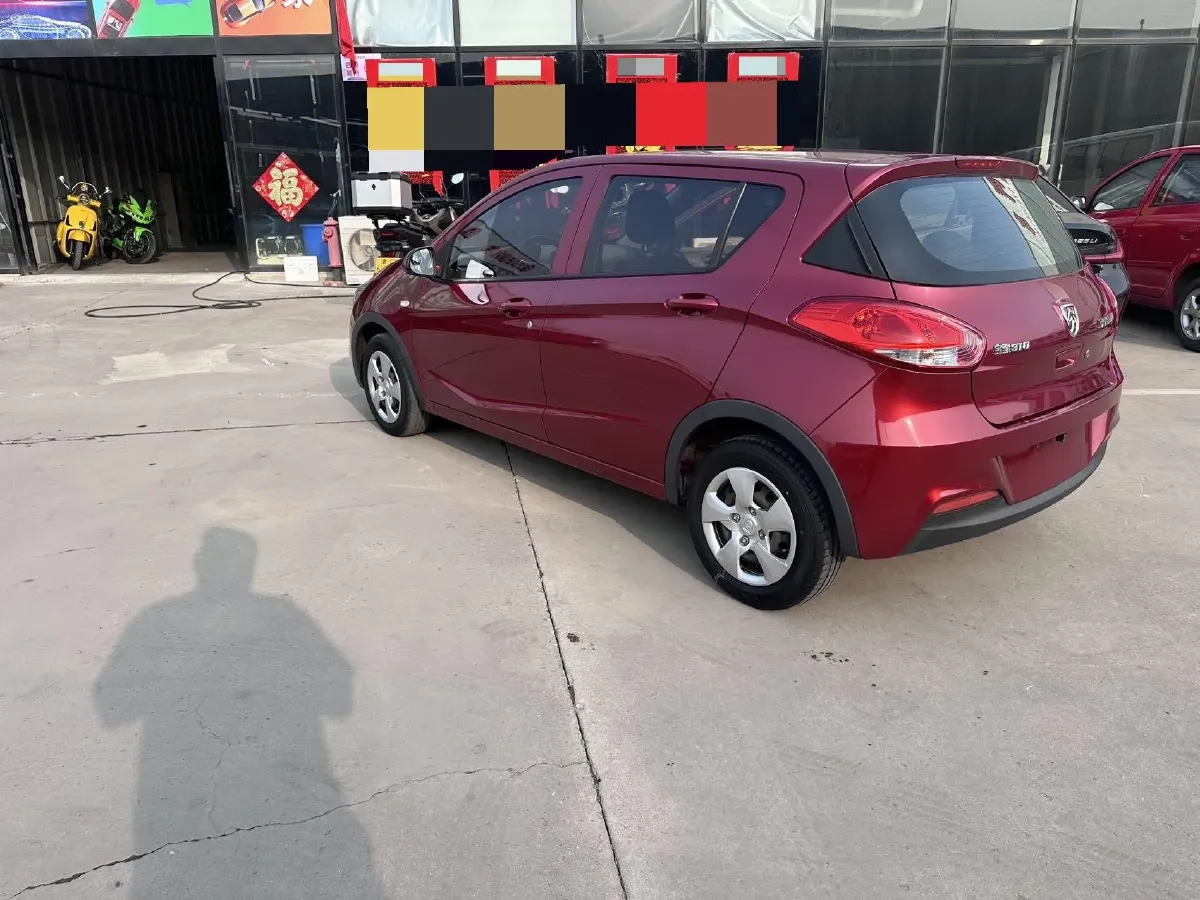 2016 BaoJun 310 1.2L 82HP L4 5MT,autocango,china used car exporter,china ev exporter,chinese used car exporter,chinese used ev exporter