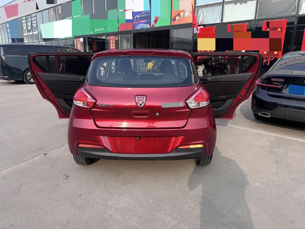 2016 BaoJun 310 1.2L 82HP L4 5MT,autocango,china used car exporter,china ev exporter,chinese used car exporter,chinese used ev exporter