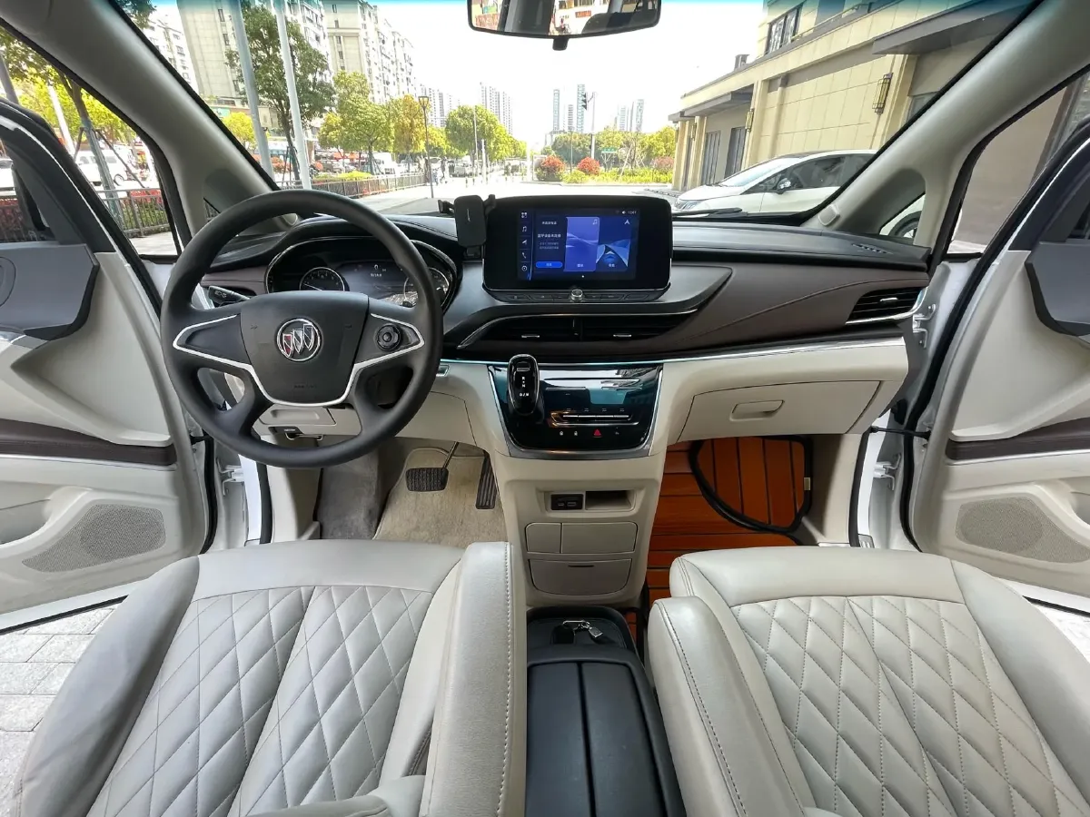 2021 Buick GL8 2.0T 237HP L4 9AT,autocango,china used car exporter,china ev exporter,chinese used car exporter,chinese used ev exporter