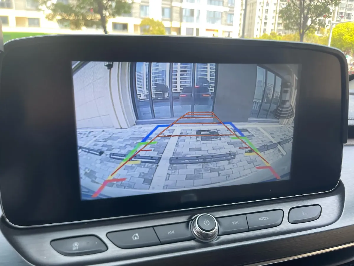 2021 Buick GL8 2.0T 237HP L4 9AT,autocango,china used car exporter,china ev exporter,chinese used car exporter,chinese used ev exporter