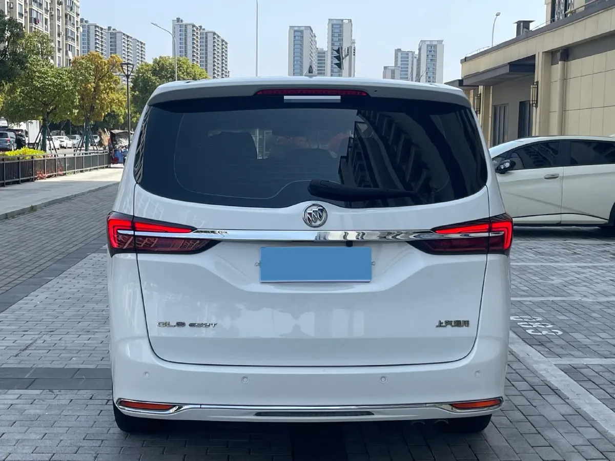 2021 Buick GL8 2.0T 237HP L4 9AT,autocango,china used car exporter,china ev exporter,chinese used car exporter,chinese used ev exporter