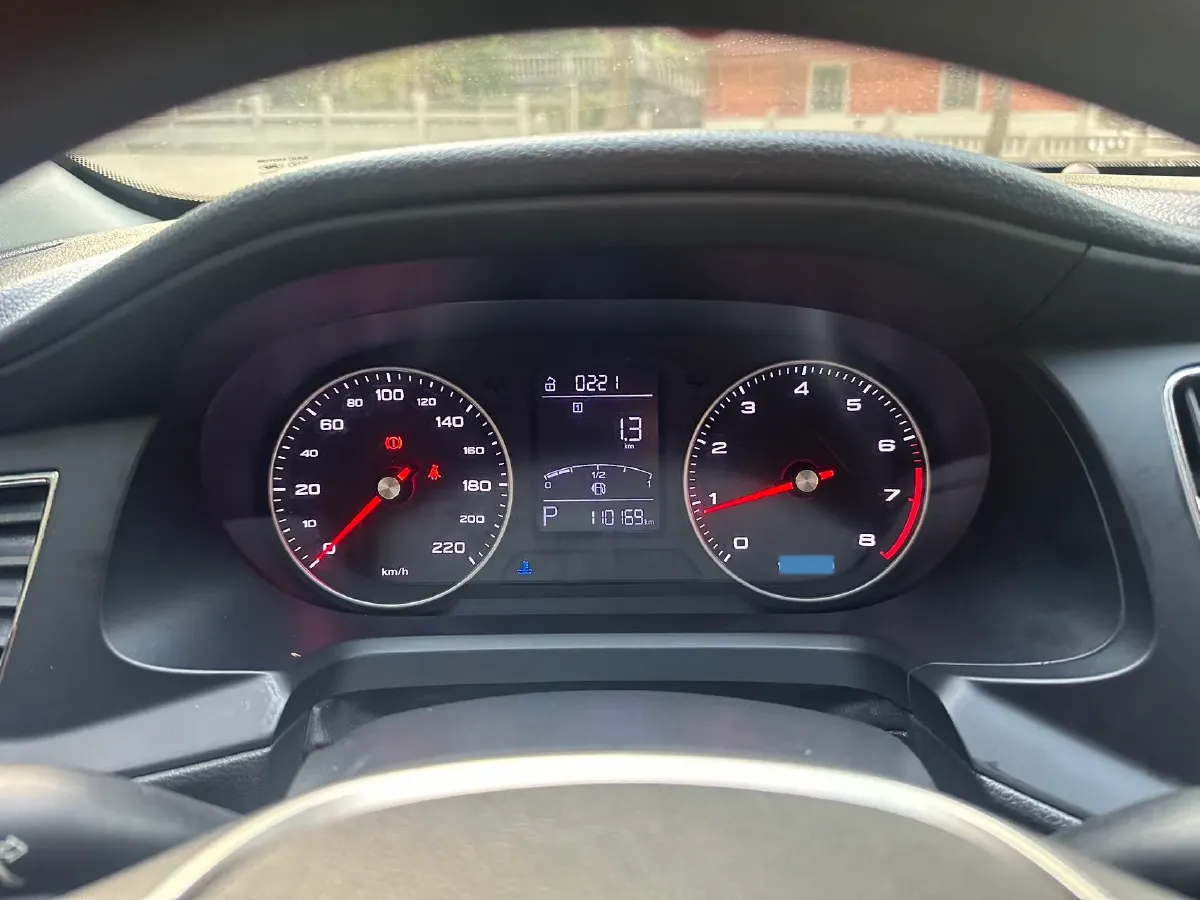 2018 Roewe 360 1.5L 116HP L4 4AT,autocango,china used car exporter,china ev exporter,chinese used car exporter,chinese used ev exporter