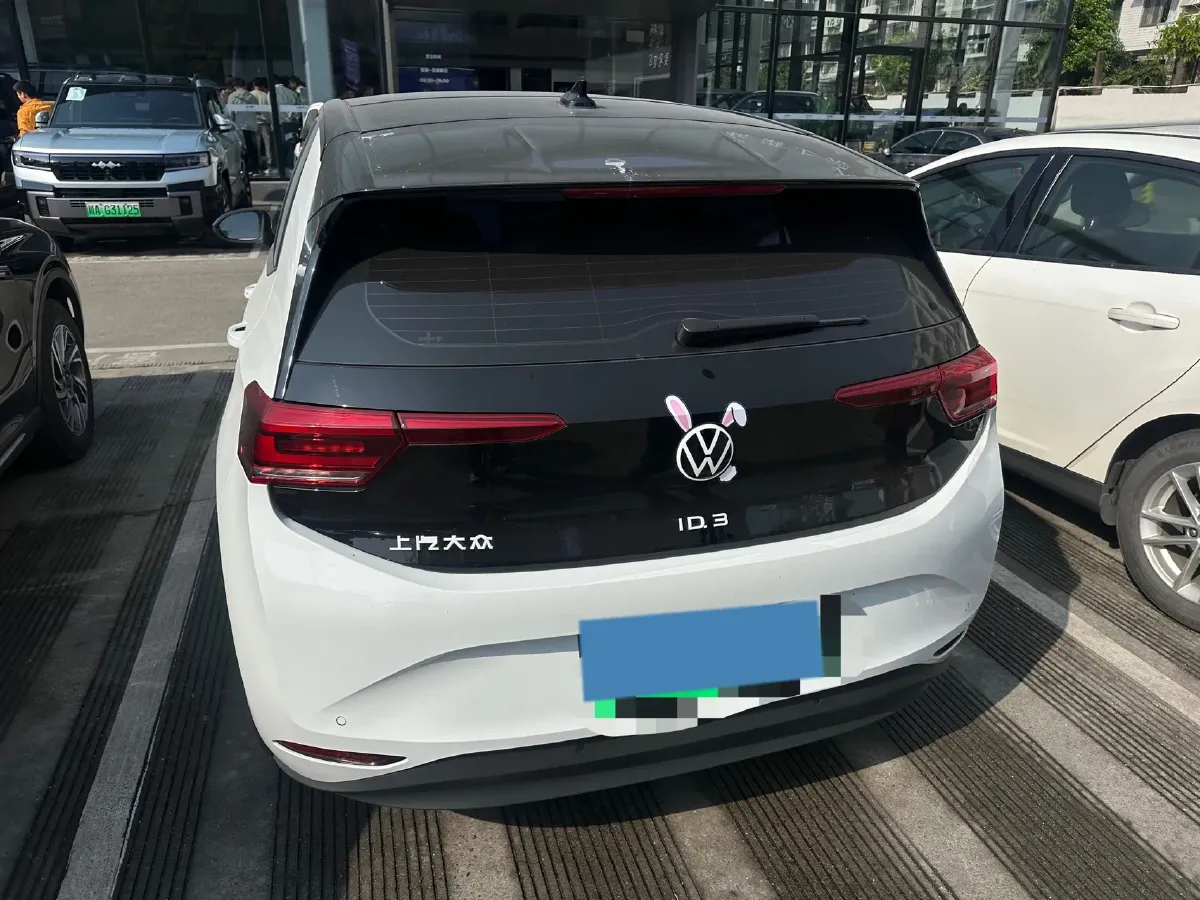 2025 Volkswagen ID.3 BEV 53.6KWH,autocango,china used car exporter,china ev exporter,chinese used car exporter,chinese used ev exporter