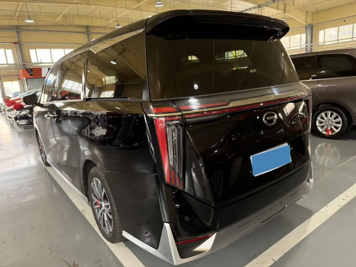 2024 GAC Trumpchi M8 2.0T 252HP L4 8AT,autocango,china used car exporter,china ev exporter,chinese used car exporter,chinese used ev exporter